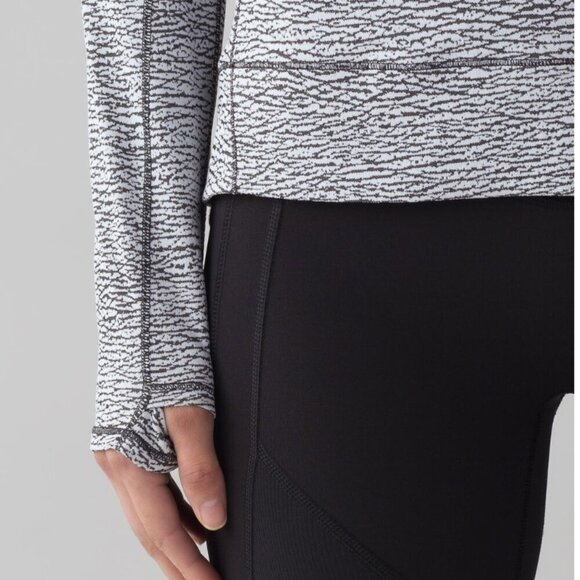 Lululemon Squad Goals Hoodie Size 4 Activewear Performance Workout Training - Picture 15 of 16